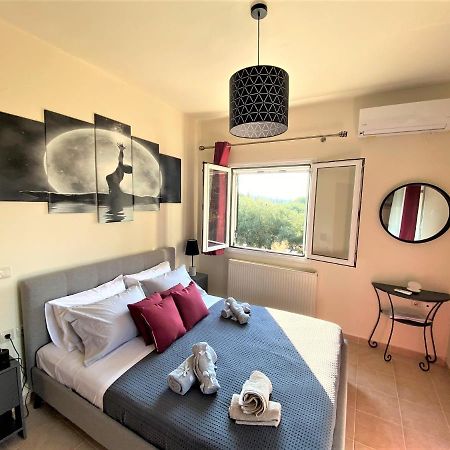 Apartamento Ivy House Modern Life Near Corfu Town Kontokali Exterior foto